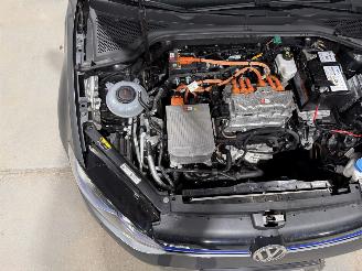 Volkswagen e-Golf 36kWh 100kW Automaat E-Dition picture 30