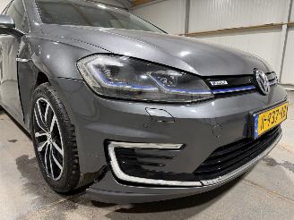 Volkswagen e-Golf 36kWh 100kW Automaat E-Dition picture 24
