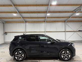 Vaurioauto  passenger cars Ford Explorer 77kWh 210kW Extended Range RWD 2025/7