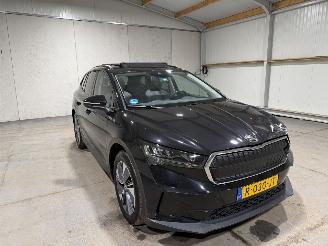 Skoda Enyaq 60kWh 132kW Memoryseat Pano Camera iV 60 picture 3