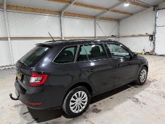 Skoda Fabia 1.0TSI 70kW Ambition Navi Airco picture 5