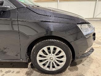 Skoda Fabia 1.0TSI 70kW Ambition Navi Airco picture 16