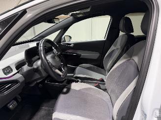 Volkswagen ID.3 58kWh 150kW First Plus picture 36