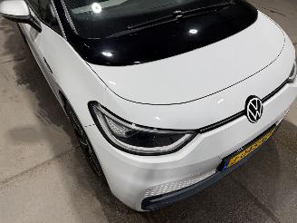 Volkswagen ID.3 58kWh 150kW First Plus picture 21