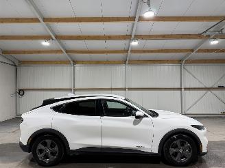  Ford Mustang Mach-e 75kWh 190kW RWD 2021/6