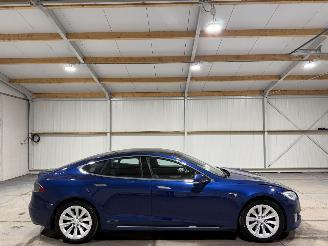 Unfallwagen Tesla Model S 75kWh Base 235kW Pano 2017/9