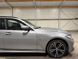 BMW 3-serie 330e 135kW Automaat Camera picture 13