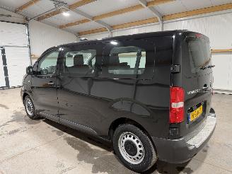 Opel Vivaro / Zafira E 50kWh 100kW L2H1 100kW Innovation Zoeklamp picture 11