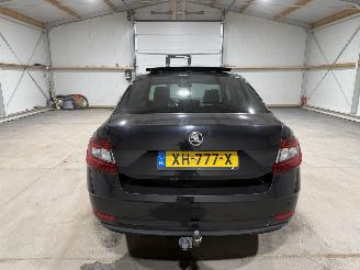 Skoda Octavia 1.0TSI 85kW Automaat  Style Business Panoramadak picture 7
