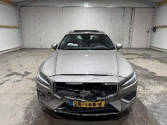 Volvo V-60 2.0T6 228kW Automaat Pano Inscription picture 4