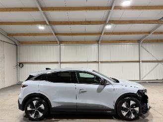skadebil auto Renault Mégane E-Tech 60kWh Comfort Range 160kW Techno 2023/8