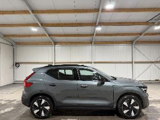 Voiture accidenté Volvo EX40 82kWh Extended Range 185kW Single motor Plus 2025/7