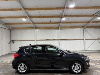 krockskadad bil auto Ford Focus 1.0EcoBoost 92kW Trend Edition Business 2019/10