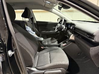 Hyundai Kona 65.4kWh 160kW Comfort Electric picture 25