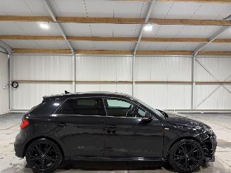 uszkodzony samochody osobowe Audi A1 SPORTBACK 25TFSI 70kW Automaat S Edition 2022/11