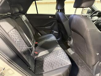Volkswagen T-Roc 1.5TSI 110kW R-Line picture 31