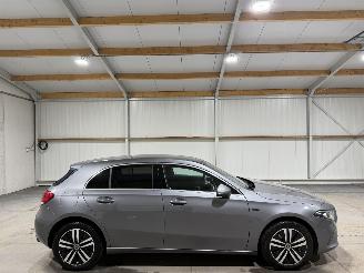 krockskadad bil auto Mercedes A-klasse 250e 118kW Automaat Pano Business Solution Luxury Limited 2020/11