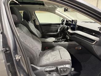 Skoda Superb 1.5TSI PHEV 110kW Automaat Pano Business Edition picture 40
