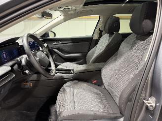 Skoda Superb 1.5TSI PHEV 110kW Automaat Pano Business Edition picture 30