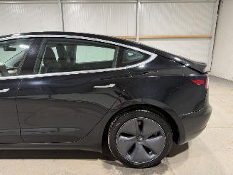 Tesla Model 3 60kWh Standard 175kW RWD Plus picture 28