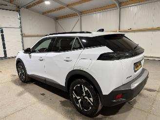 Peugeot 2008 1.2Hybrid 100kW Automaat Navi Camera Allure picture 11