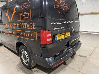 Volkswagen Transporter 2.0TDI 103kW L1H1 Highline picture 32