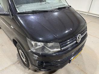 Volkswagen Transporter 2.0TDI 103kW L1H1 Highline picture 17