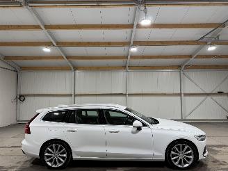 Avarii autoturisme Volvo V-60 2.0T6Hybrid 186kW Automaat Twin Engine AWD Momentum Pro 2020/6