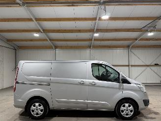 krockskadad bil bedrijf Ford Transit Custom 2.0TDCI 96kW L1H1 Limited 270 2017/2