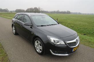 Auto incidentate Opel Insignia SPORTS TOURER SW 1.6 136PK CDTI  ECO BUSINESS+ Vol Optie  euro 6 2015/10