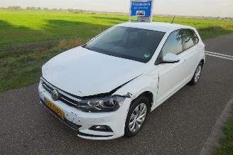 Volkswagen Polo 1.0 TSI 5drs  Comfortline  Navigatie Camera   2019 Topstaat picture 18