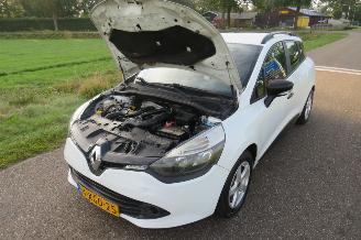 Renault Clio 0.9 TCe 90pk Euro 6 5drs Airco 2014   219.000km NAP picture 3