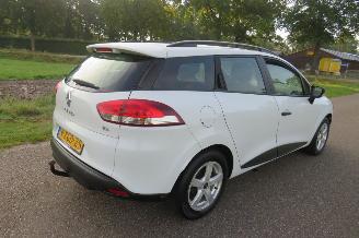 krockskadad bil auto Renault Clio 0.9 TCe 90pk Euro 6 5drs Airco 2014   219.000km NAP 2014/7