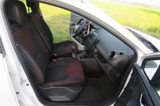 Renault Clio 0.9 TCe 90pk Euro 6 5drs Airco 2014   219.000km NAP picture 5