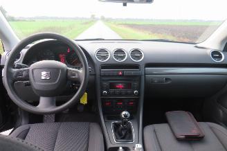 Seat Exeo ST 1.8  TSI 120pk 2011  Airco  Comfort Edition parkeerschade picture 20