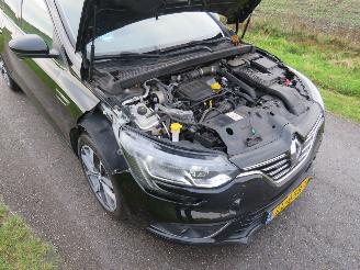 Renault Mégane 1.6 Dci 131pk Serie Signature Exclusive   Bose 2017 Camera Navigatie Clima  leer Stoelverwarming picture 11