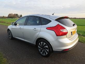 Ford Focus 1.0 101 pk Eco Boost  5drs Navigatie Airco  2013 picture 18