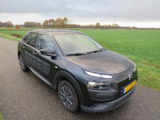 Schadeauto Citroën C4 cactus 1.2 Pure Cactus 1.2 pure tech live 2016  Airco  parkeerschade bumper  achter 2016/5