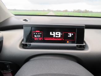 Citroën C4 cactus 1.2 Pure Cactus 1.2 pure tech live 2016  Airco  parkeerschade bumper  achter picture 13