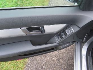 Mercedes C-klasse 220 CDI 170pk Business Avangarde  2012 Estate navigatie  leer camera [ schadevrij picture 22