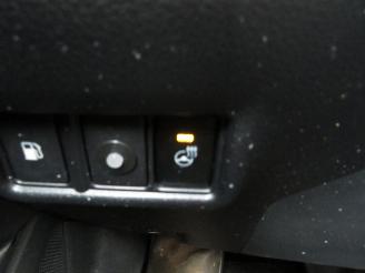 Toyota CH-R 1.8 Automaat  Hybride /Benzine Elektriciteit Bi Tone  Euro 6  2017 Topstaat picture 28