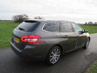 škoda osobní automobily Peugeot 308 SW 1.2eTHP 131pk!!! Automaat Allure 178.000km nap Camera leer Navigatie Splinter nieuw 2014/9