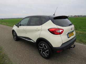 Renault Captur 0.9 TCe 90pk 93.000km Navigatie Airco Dynamique 2016 picture 21