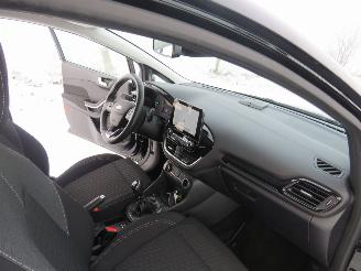 Ford Fiesta 1.0 130pk Hybride 21.000km Benzine/ Elektrisch Camera Navigatie Stoelverwarmd en stuur picture 6