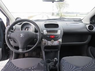 Peugeot 107 1.0 12v  89.000km  100% Orgineel 5drs Airco  [ nieuwstaat  2009 picture 2