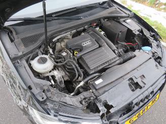 Audi A3 LIMOUSINE 1.4 TFSI 150pk 180.000km Prolline  2015 Navigatie Stoelverwarming picture 18