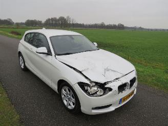 BMW 1-serie 118 Diesel 143pk 6 Bak Navigatie Airco 2014  [ Model 2015  [parelmoer picture 19