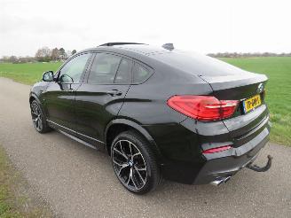 Voiture accidenté BMW X4 - X Drive30D 258pk aut High Executive | M-Sport | 360 Camera | Head UP | 4X4 2015/7