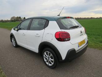krockskadad bil auto Citroën C3 1.2 Pure Tech 83pk 5drs Airco 2019  Navigatie 2019/4