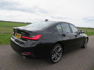 Vaurioauto  passenger cars BMW 3-serie 320D Aut  190 PK M Edition High Executive Edition  2020 Sedan camera navigatie clima 2020/8
